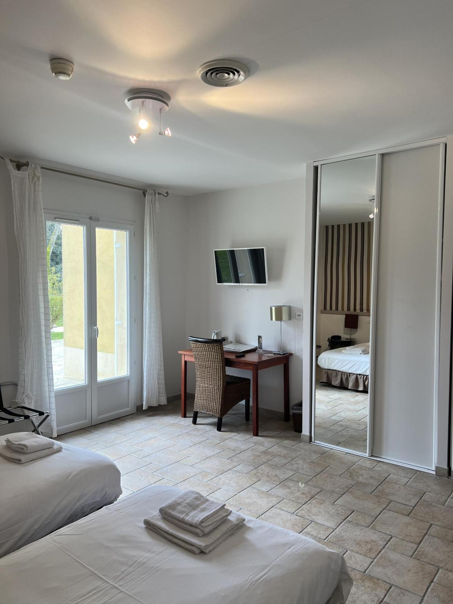 Chateau Du Bois Guibert Bonneval  Δωμάτιο φωτογραφία
