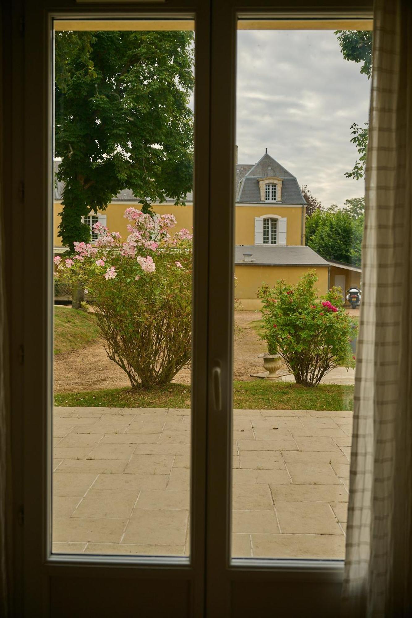 Chateau Du Bois Guibert Bonneval  Δωμάτιο φωτογραφία